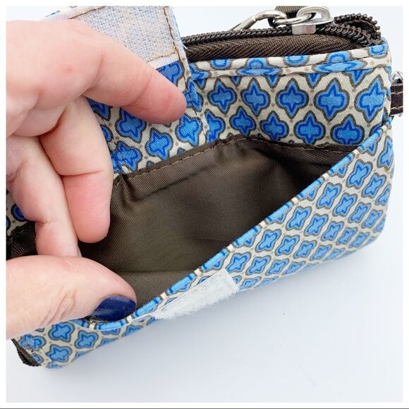 Thirty One Cotton Blue Medallion Wristlet Wallet - Picture 5 of 8